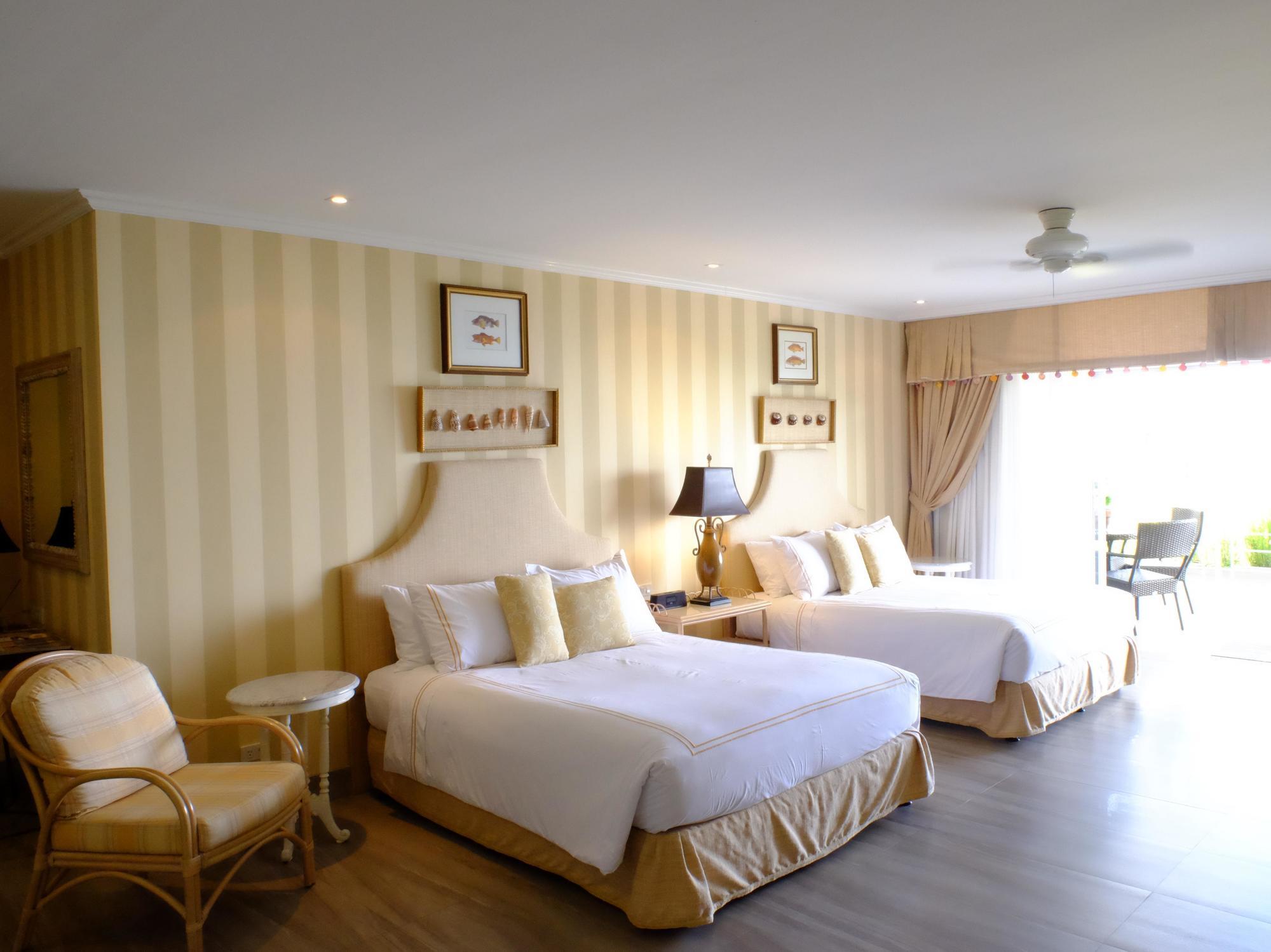 The Inn At Cliffhouse Tagaytay Tagaytay City ภายนอก รูปภาพ